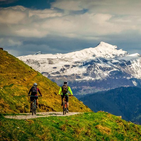 Fitur del pirineo al mar en bicicleta Fitur del pirineo al mar en bicicleta